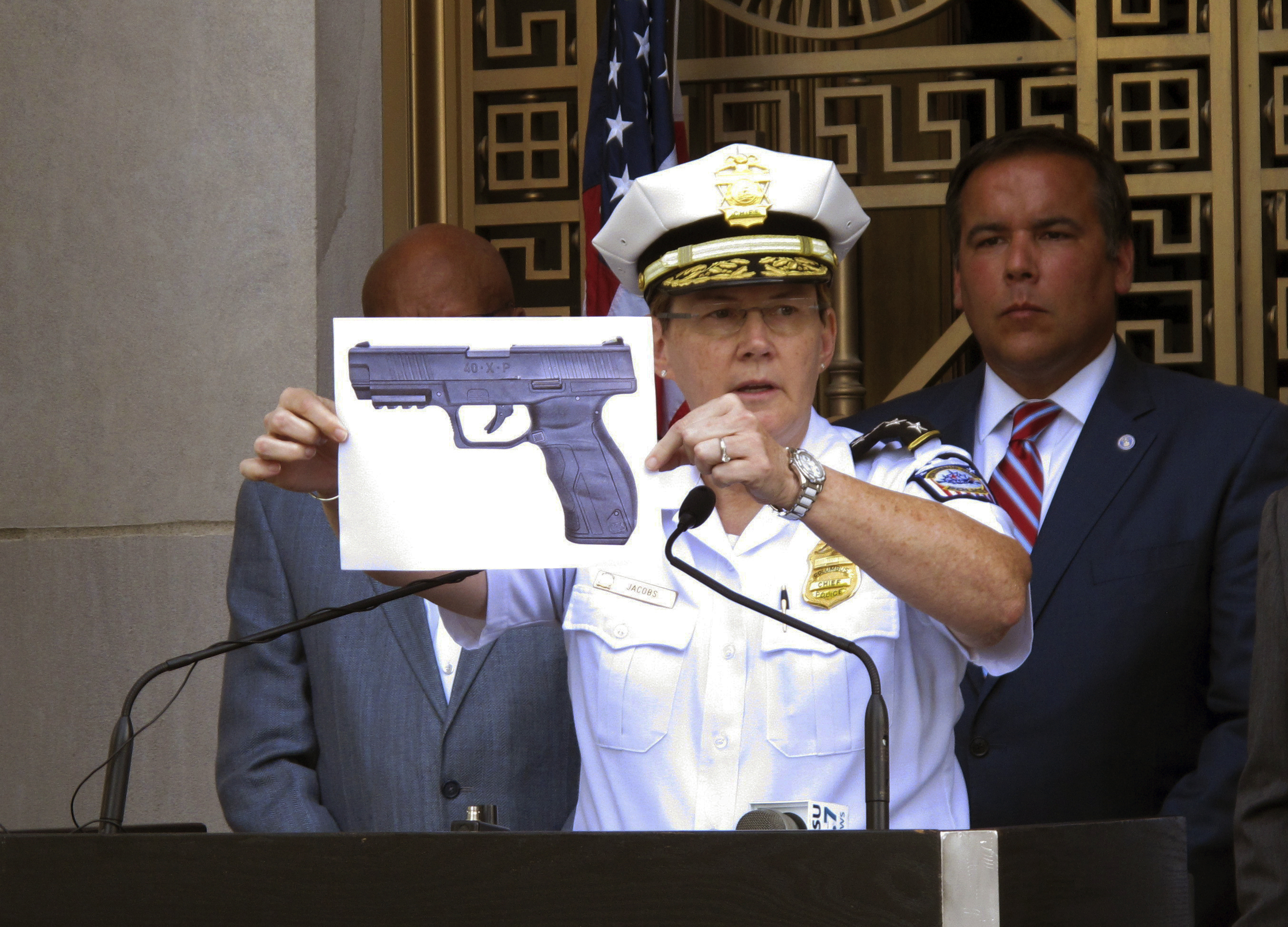 “Columbus_police”