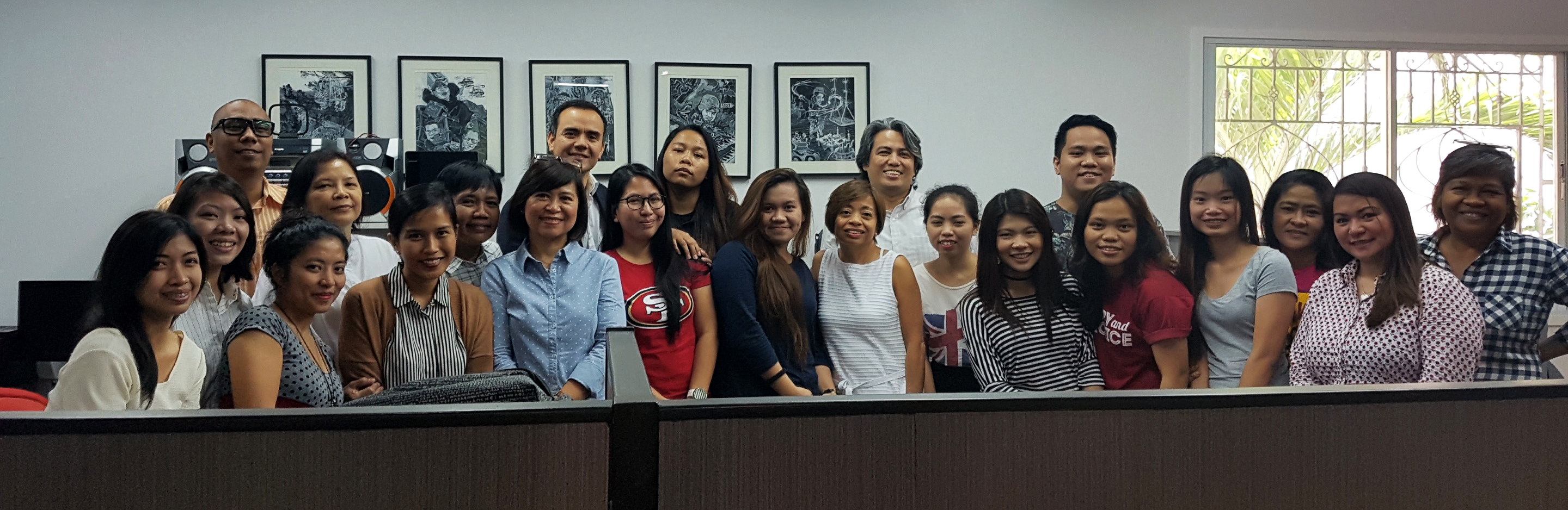 Philippine Center for Investigative Journalism staff and board of editors